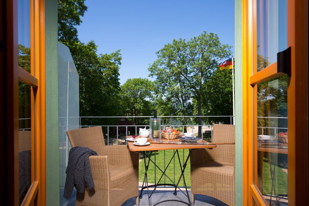 Plumbohms Aussichtsreich Gast- Und Logierhaus Hotell Bad Harzburg Rum bild