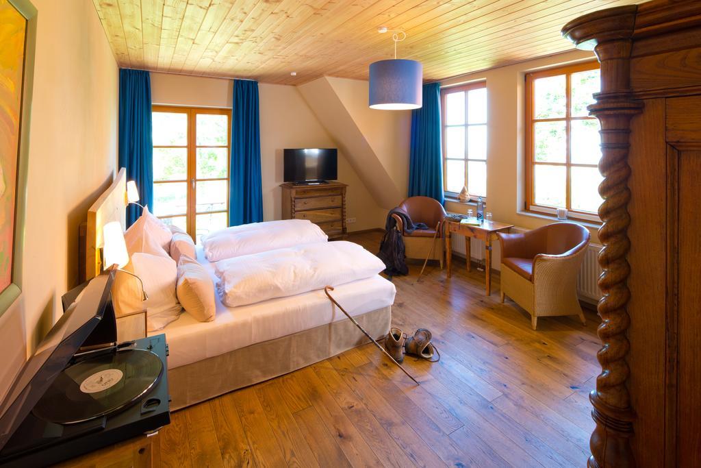 Plumbohms Aussichtsreich Gast- Und Logierhaus Hotell Bad Harzburg Rum bild